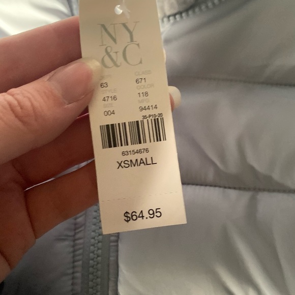 New York & Company Sherpa Puffer Vest - Picture 7 of 7